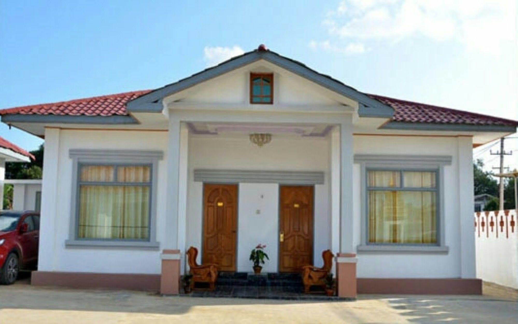 Myat Nan Taw Hotel Loikaw Esterno foto